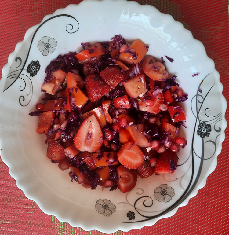 Red Salsa salad